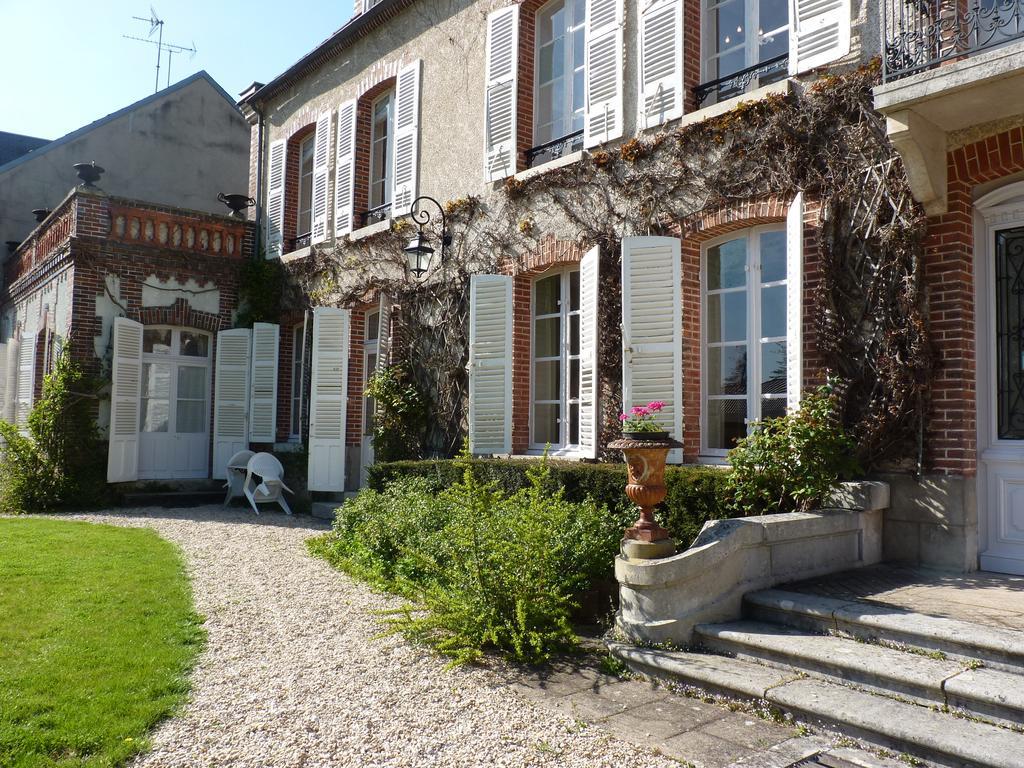 Le Clos Saint Nicolas Bed & Breakfast Chateau-Renard Luaran gambar